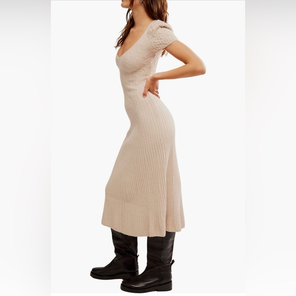 Free People Madsen Midi Cream Sweater Dress NWT M XL Oat milk - Picture 6 of 12